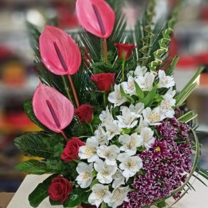 گل فروشی سمت خیابان بخشی فرد در نظام آباد del9624